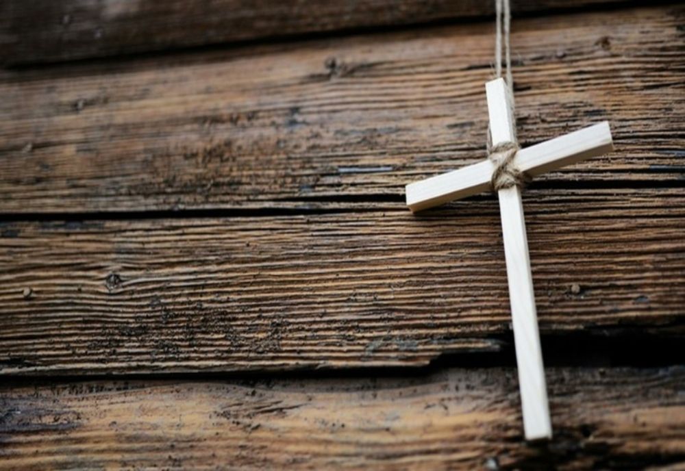 SĂ ÎL AVEM PERMANENT ÎN INIMĂ PE DUMNEZEU ȘI SĂ NE RUGĂM, CĂCI RUGĂCIUNEA NU ESTE STRIGĂT ÎN PUSTIU! 